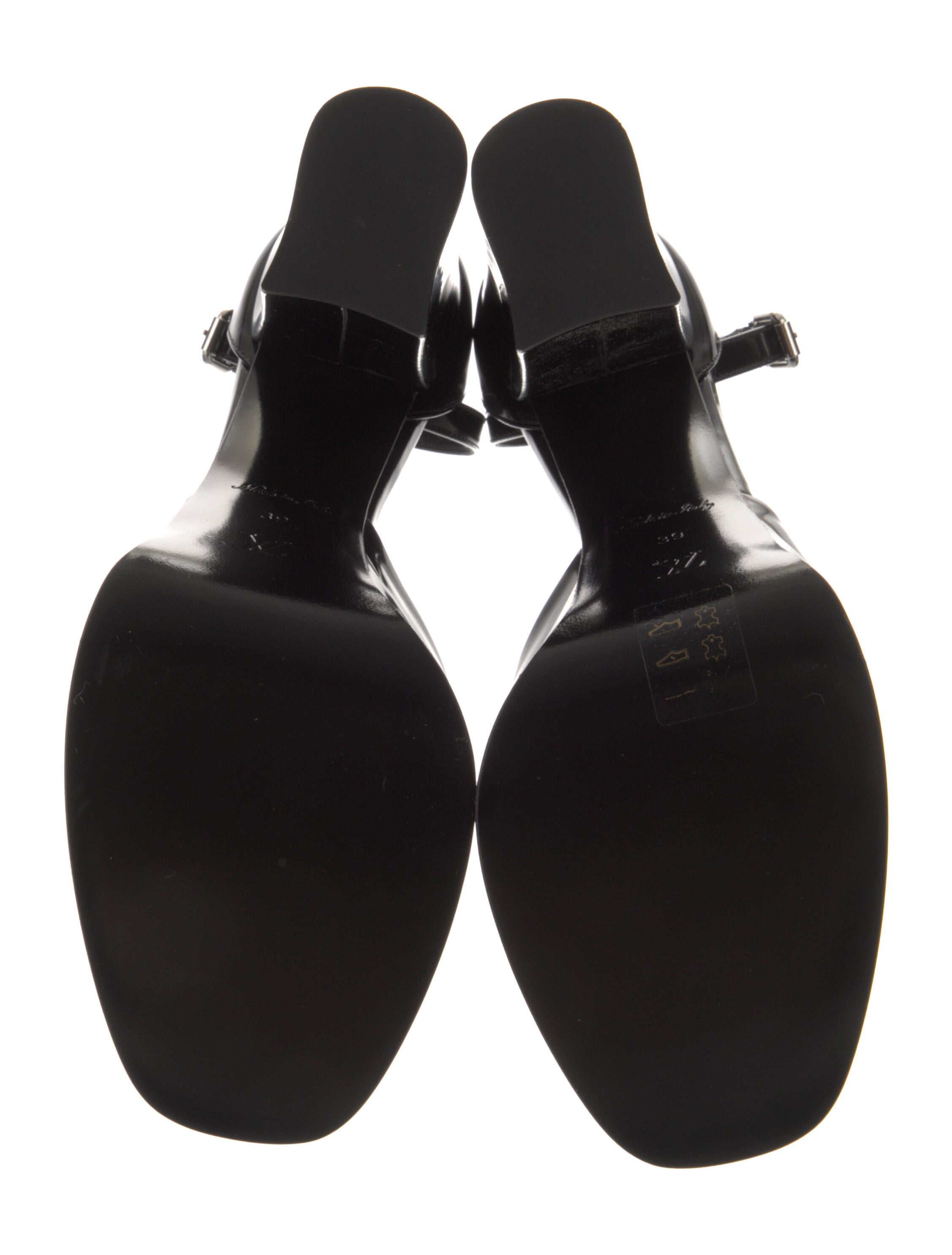 Louis Vuitton Leather D'Orsay Pumps